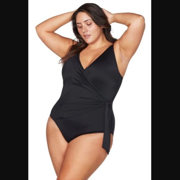 Artesands Black Hues Hayes D DD Cup Underwire One Piece Swimsuit